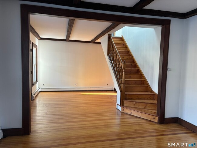 Foto del edificio - 480 Shelton Rd