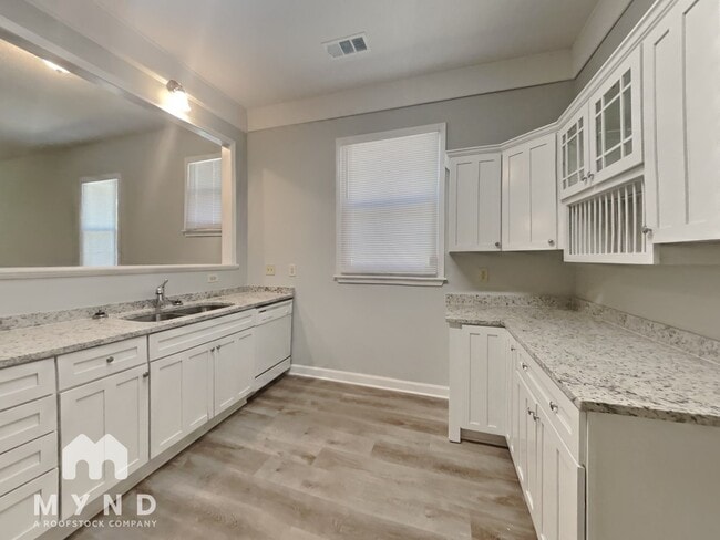 Building Photo - 1057 Fleece Pl