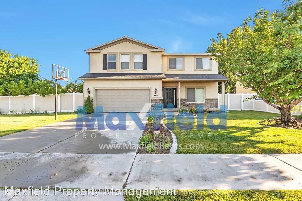Primary Photo - 4 br, 2.5 bath House - 896 W 1875 S