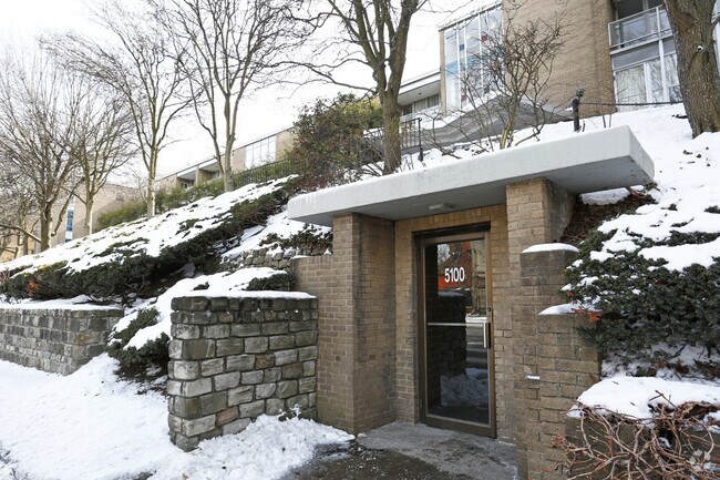 Foto del edificio - 5100 5th Ave