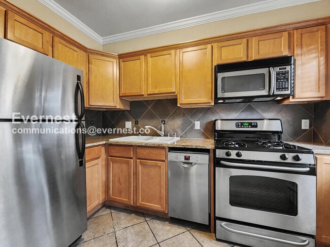 Foto del edificio - 276 S Sherman St