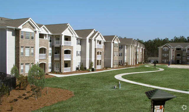 Foto del edificio - Puller Place Apartments