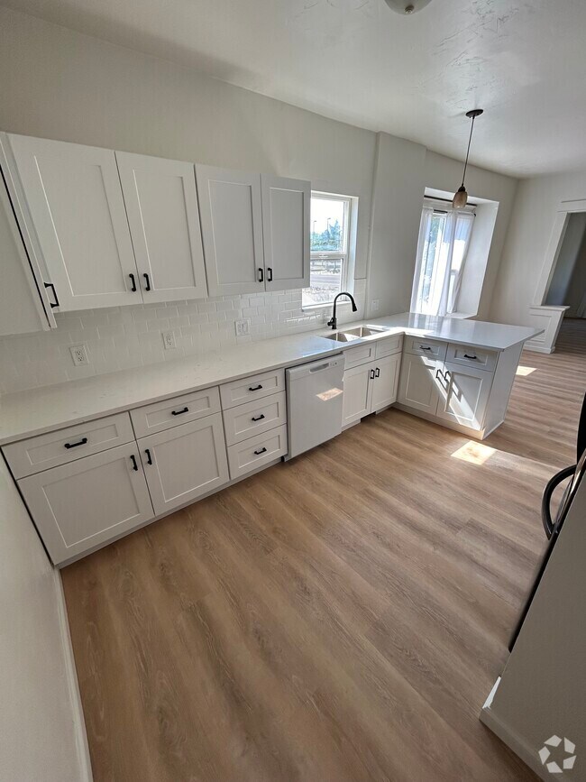 Apartments near University of Utah Hospitals and Clinics in Salt Lake