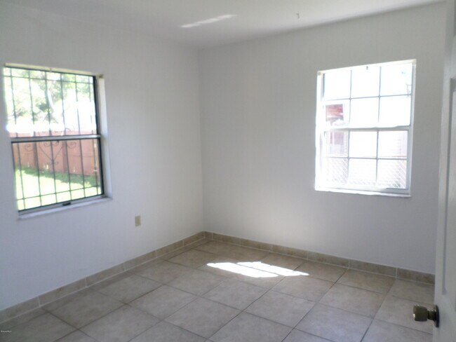 Building Photo - 138 Cocoa Pl