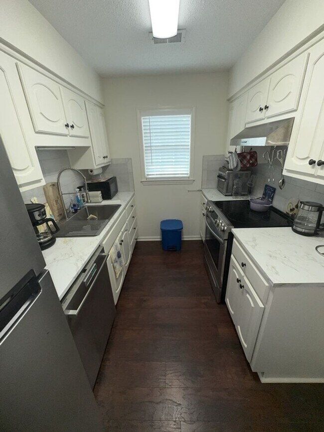 Foto del edificio - r1423a