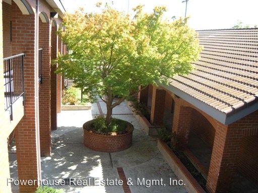 Building Photo - 831 E 2nd St