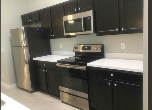 Foto del edificio - 4522 SW Savona Blvd