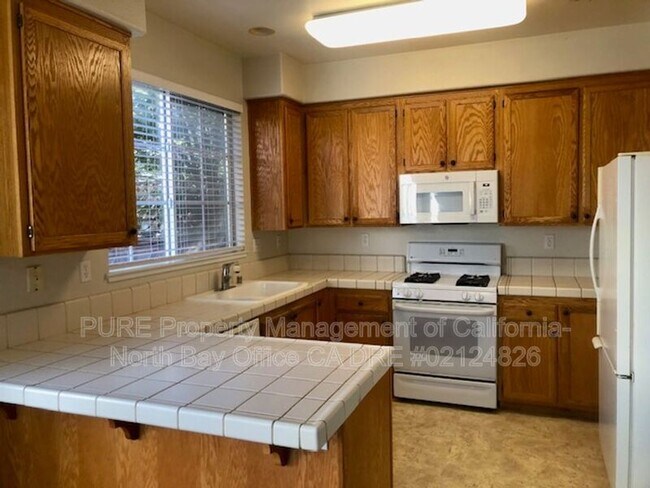Foto del edificio - 1052 Addison Cir