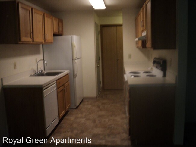 Foto del edificio - 3811-3811 NE Royal View Ave