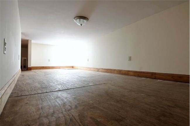 Building Photo - 103 W 73rd St