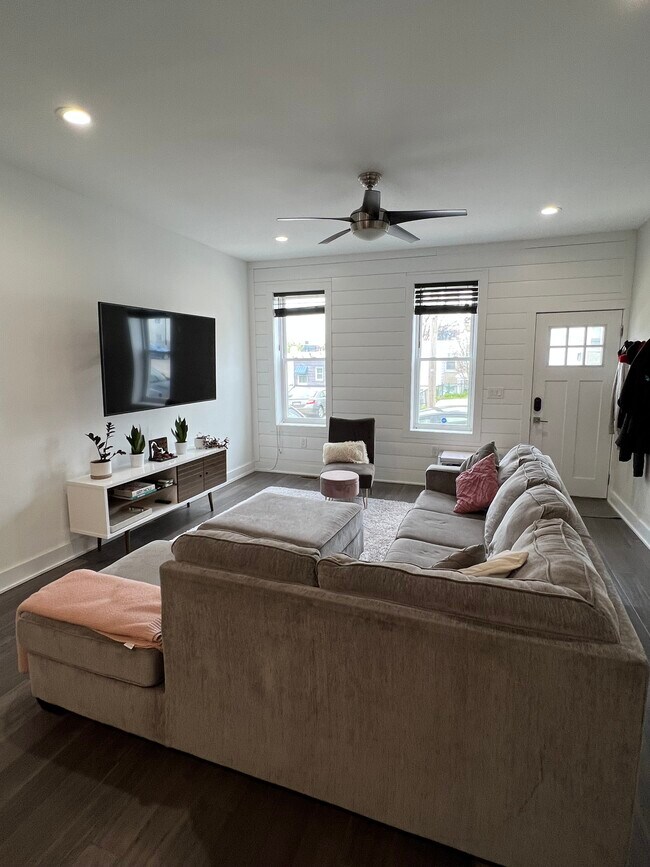 Sala de estar - 125 Markle St