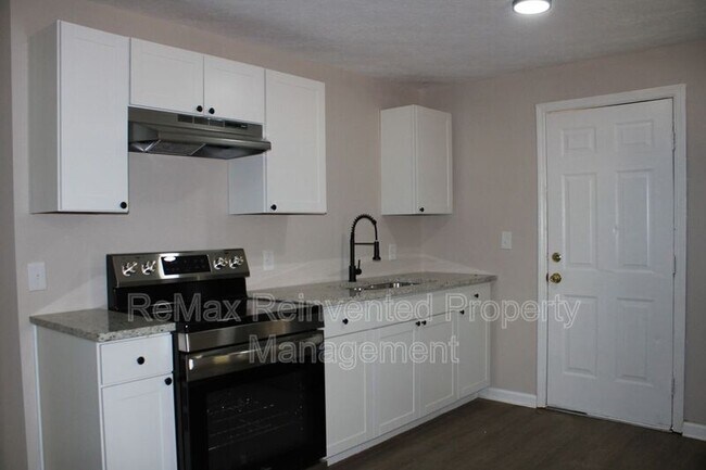 Foto del edificio - 301 Jehossee Dr SE