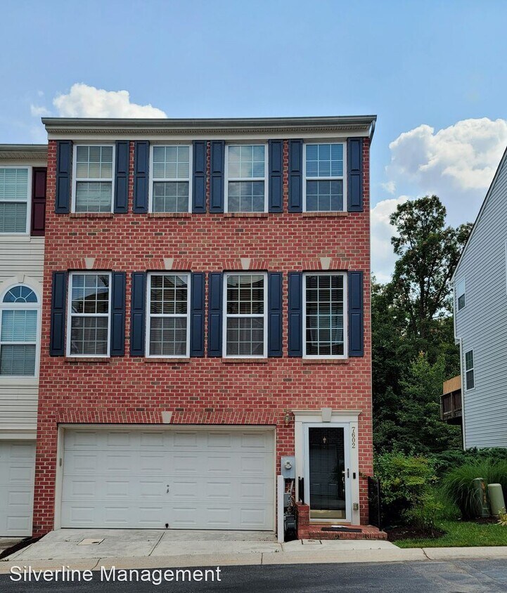 Foto principal - 7602 Cherrybark Oak Ln