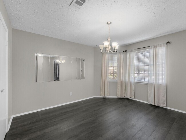 Building Photo - 4202 W Peachfield Cir