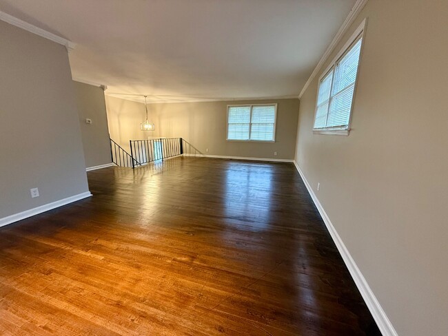 Foto del edificio - 101 Jones Valley Dr SW