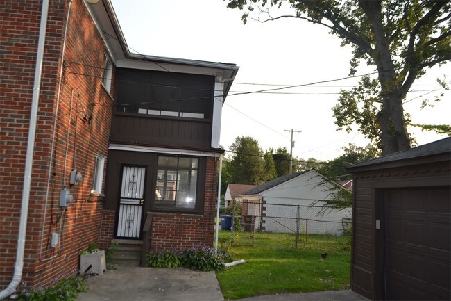 Foto del edificio - 20641 Stratford Rd