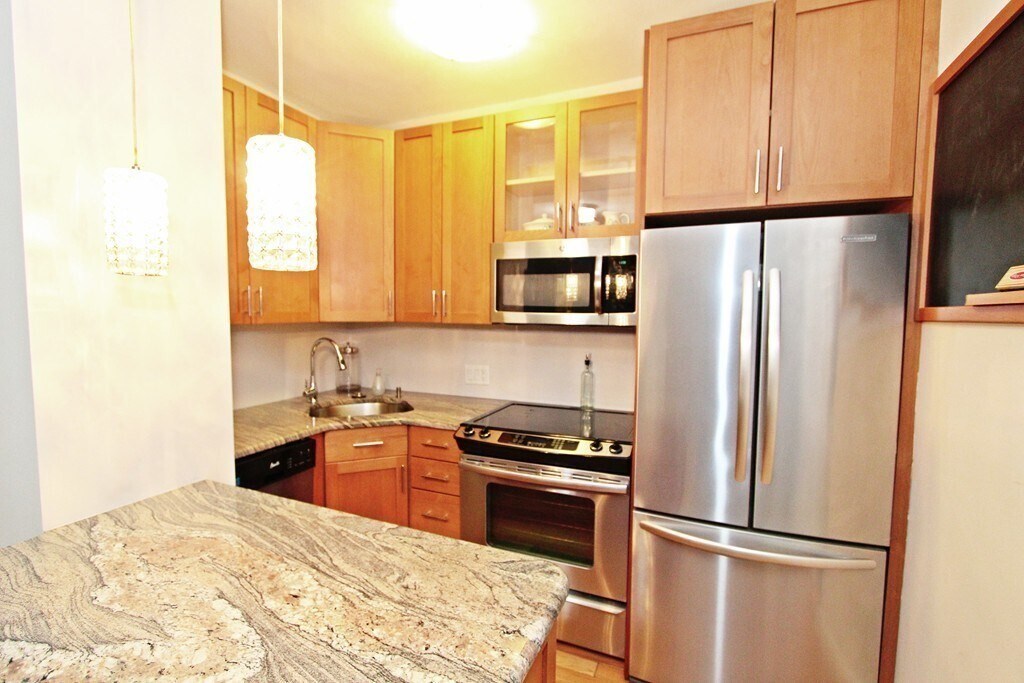Foto principal - 21 Beacon St