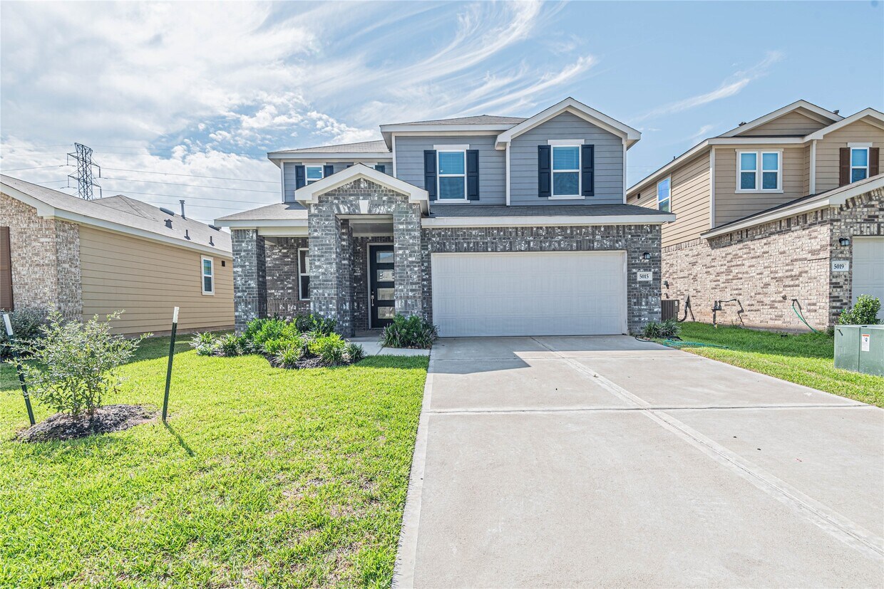 Foto principal - 5015 Gazelle Leap Ln