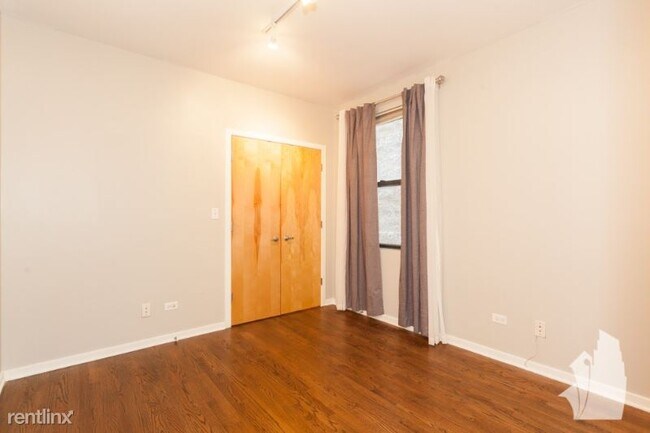 Building Photo - 2037 W Crystal St