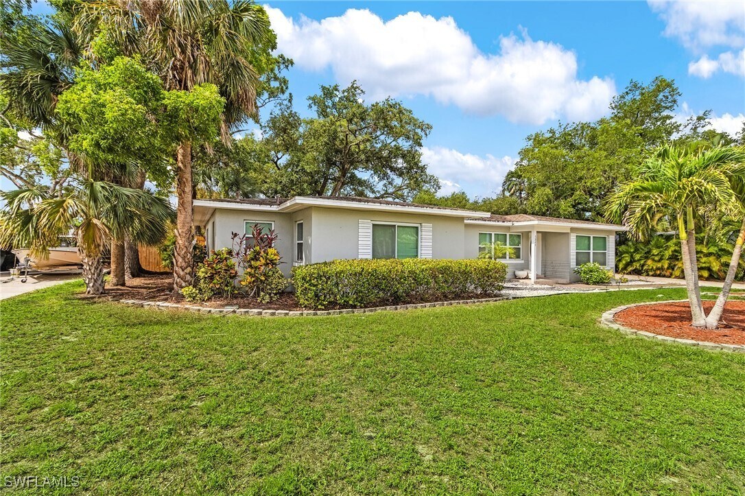 Primary Photo - 1340 Braman Ave