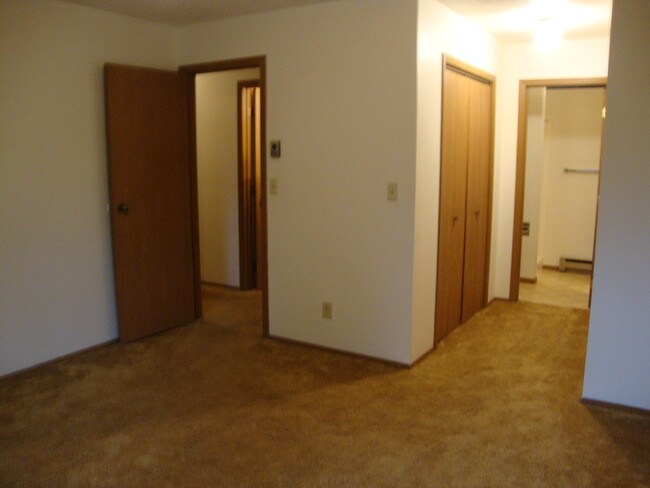 Building Photo - 1181 Prairie Pky