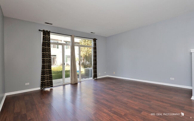 Building Photo - 3141 Falling Waters Ln