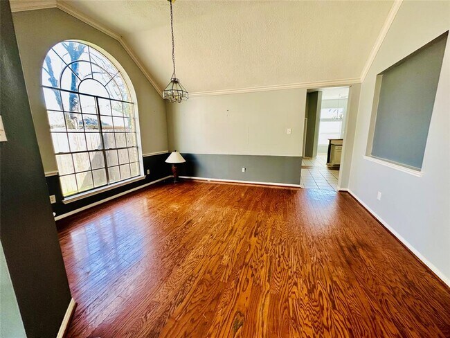 Building Photo - 10510 S Belmont Ct