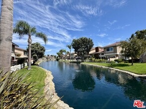 Building Photo - 7756 Sailboat Cir