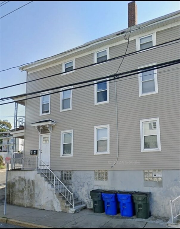 Building Photo - 1019 N Main St
