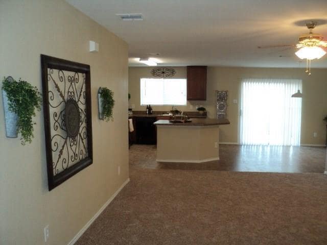 Building Photo - Fort Worth 3/2/2 Open living area