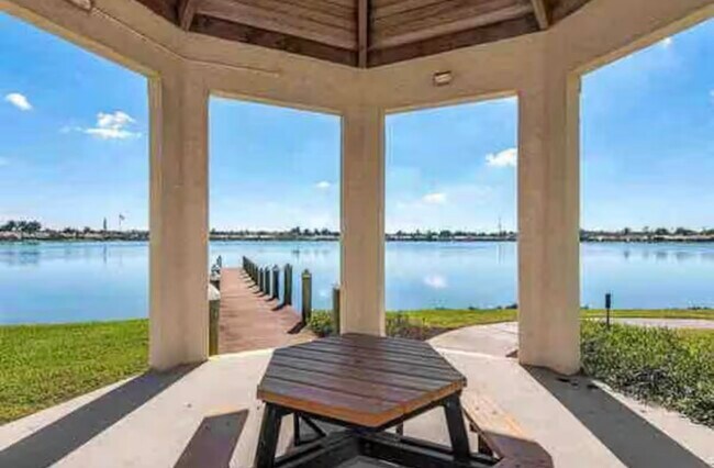 Building Photo - 7761 Jewel Ln