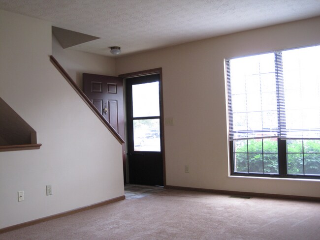 Foto del edificio - 167 Blakeford Dr