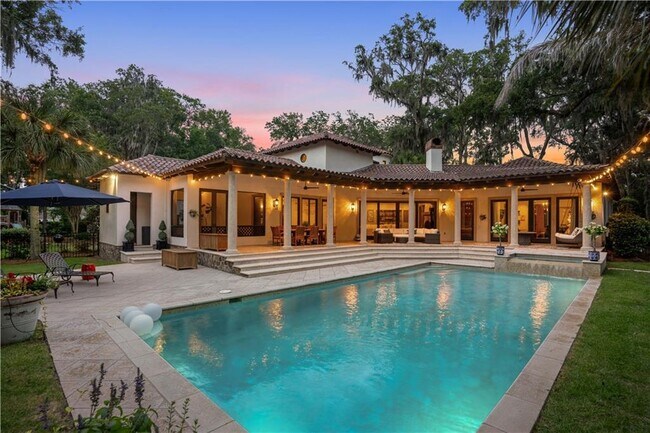 Building Photo - 305 Hawkins Island Dr