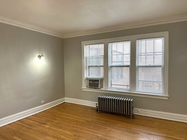 Building Photo - 432 S Maple Ave
