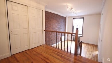 Building Photo - 126 W 82 St
