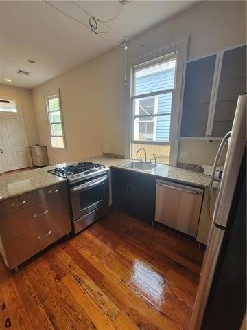Foto del edificio - 3937 Banks St