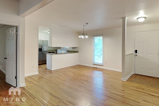 Foto del edificio - 7954 Tiburon Cir