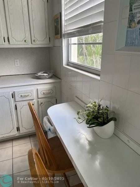Building Photo - 476 Tilford V