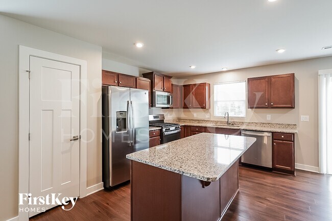 Foto del edificio - 903 Wilkinson Ln