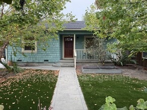 Building Photo - 722 Marnell Ave