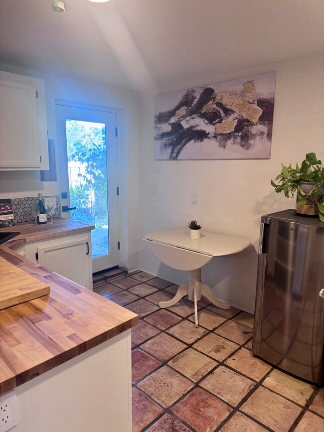 Kitchen - 1891 Bennett Meadows Ln