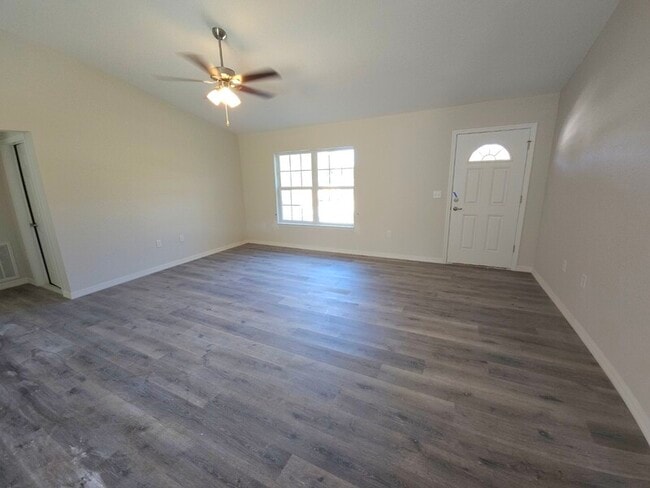 Foto del edificio - 5614 Pecan Rd