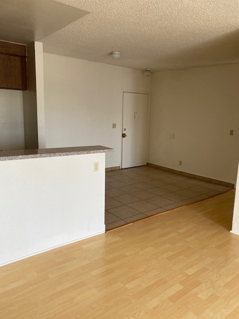 Dining area - 7654 Laurel Canyon Blvd