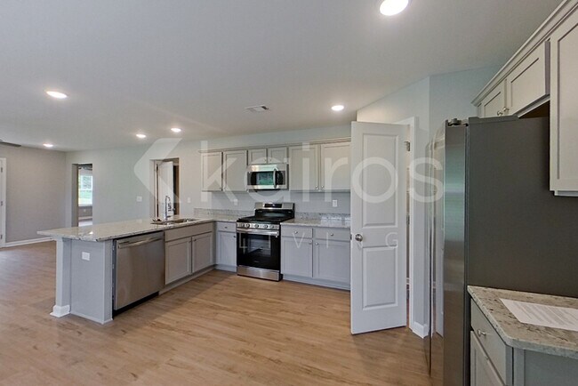 Foto del edificio - 657 June St