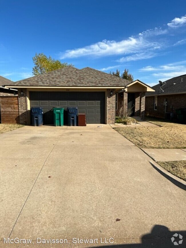 Sycamore Gardens Apartments under 3,000 Yukon, OK 2 Rentals