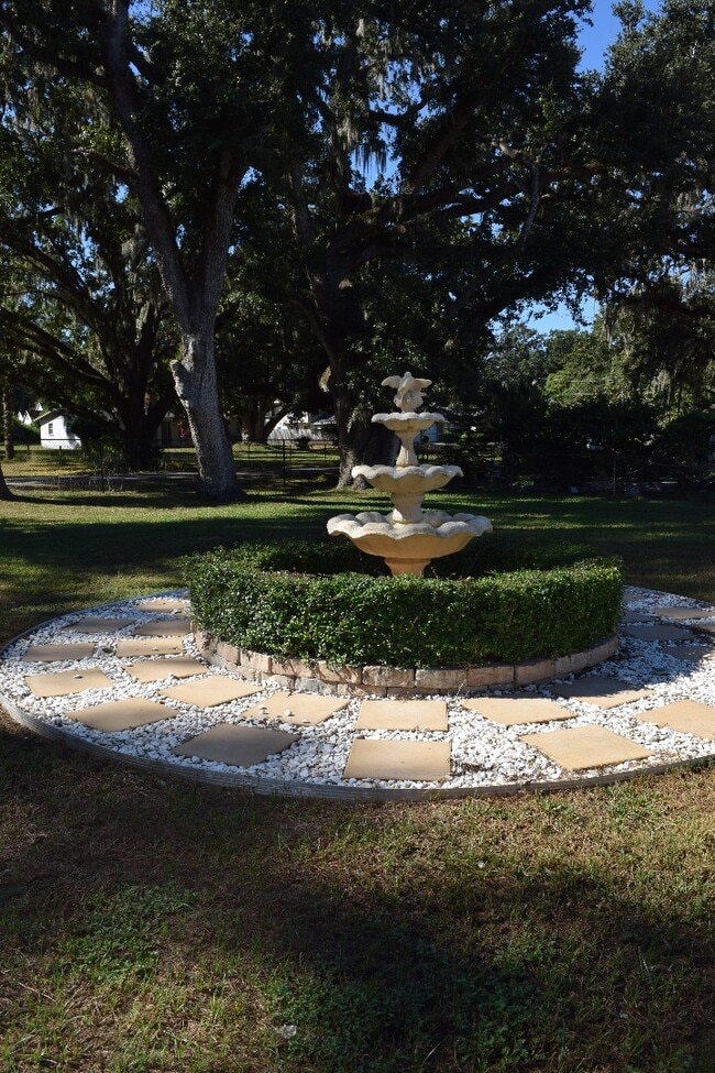 Photo - 2718 Viola Ln Apartment