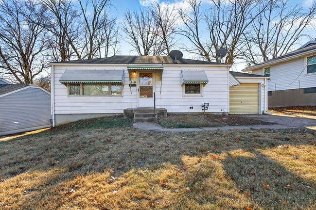 Photo - 1414 Comet Dr House