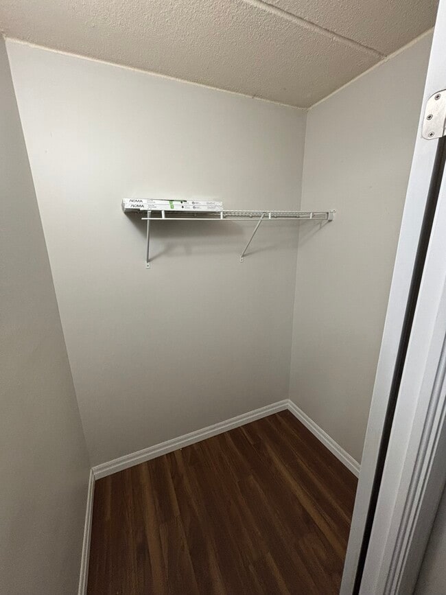 Building Photo - 251 Erb St. W