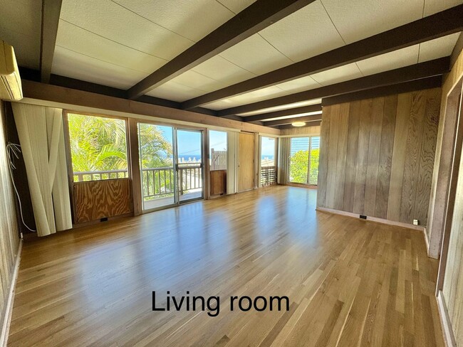 Building Photo - 1903 Wilhelmina Rise