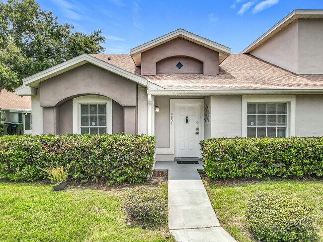 Foto del edificio - Island Cove Villas at Meadow Woods 1-Story...